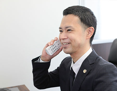 法律相談をする弁護士